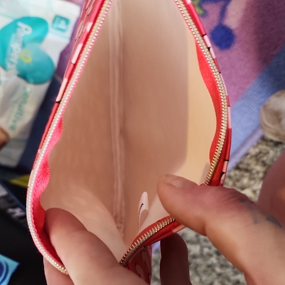 Make up bag - Picture 3 of 3